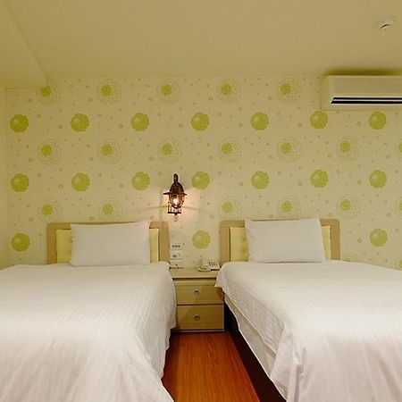 Green Park Commercial Hotel Tainan Exterior foto