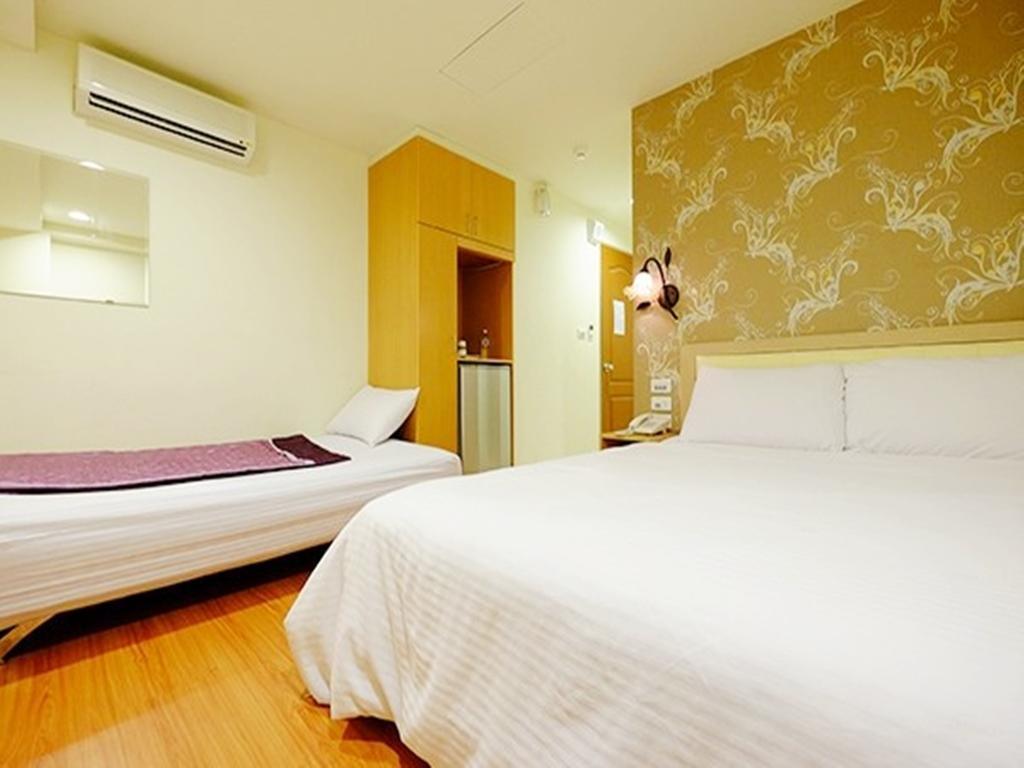 Green Park Commercial Hotel Tainan Quarto foto